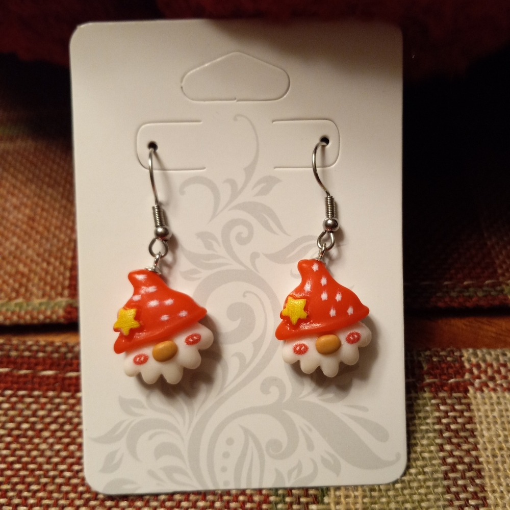 Gnome Christmas Earrings